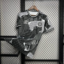 Camisa Dinamarca Pré-Jogo 24/25 - Versão Torcedor